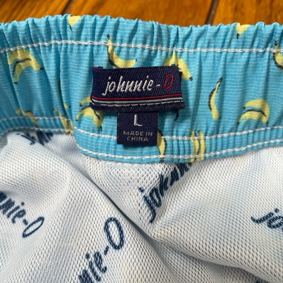 Brand new with tags mens size large johnnie-O swim trunks - Picture 3 of 5